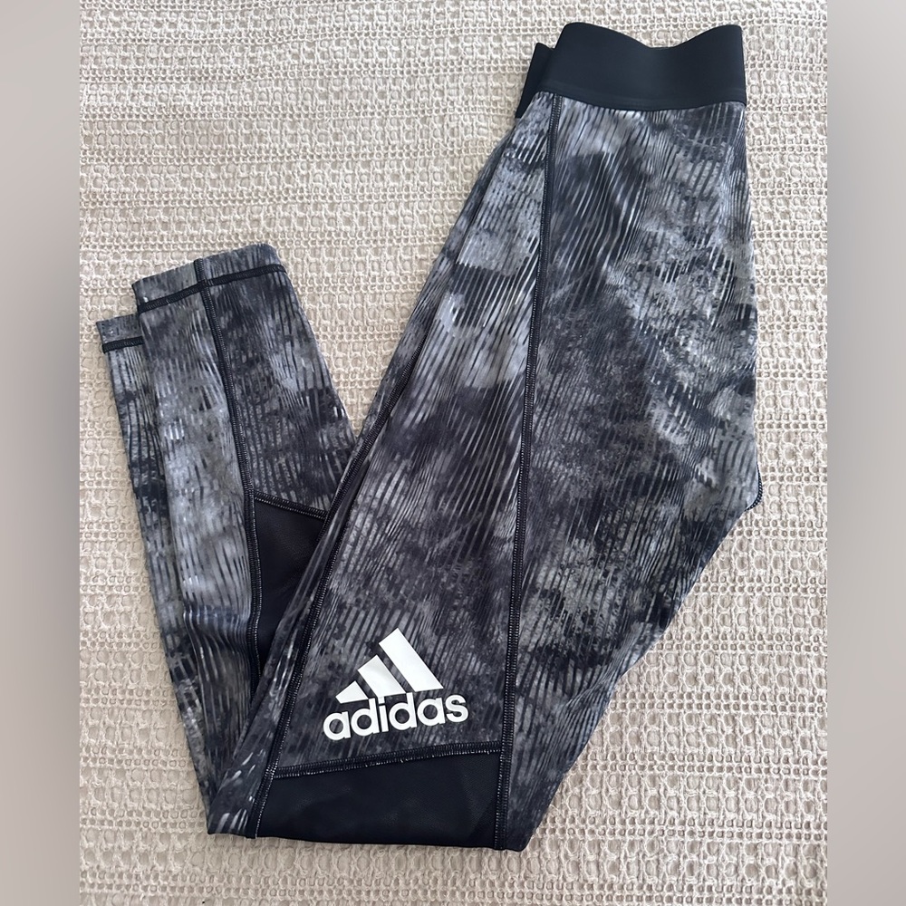 Adidas legging, high waist fit, size small